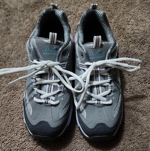 Skechers D'lite Womens Memory Foam Sneakers Grey And Pink Size 9.5